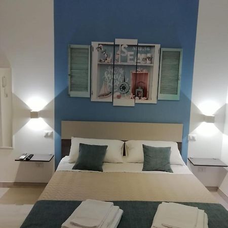 Flamingo Rooms มาร์เกริตา ดิ ซาวอยา ภายนอก รูปภาพ