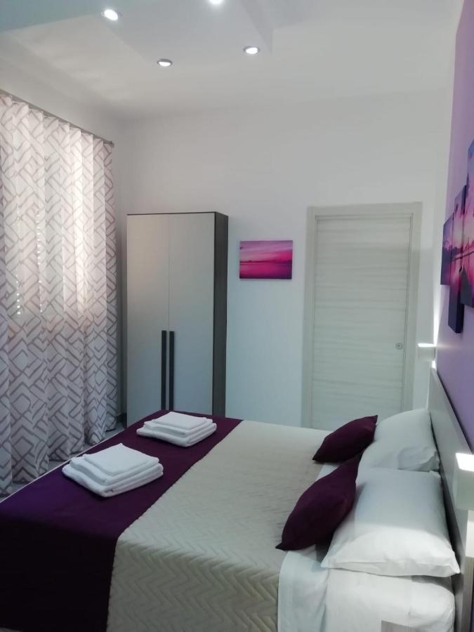 Flamingo Rooms มาร์เกริตา ดิ ซาวอยา ภายนอก รูปภาพ
