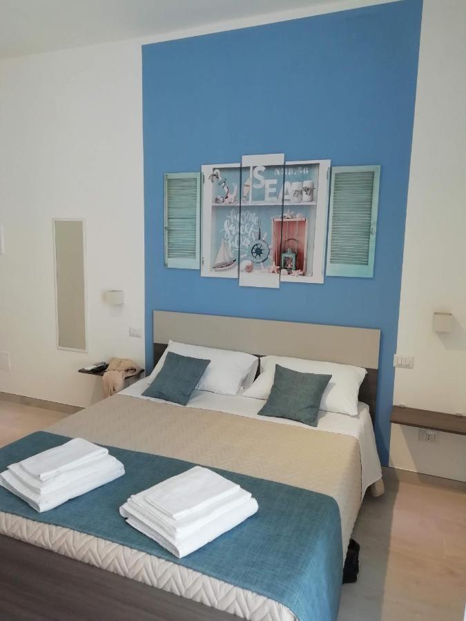 Flamingo Rooms มาร์เกริตา ดิ ซาวอยา ภายนอก รูปภาพ